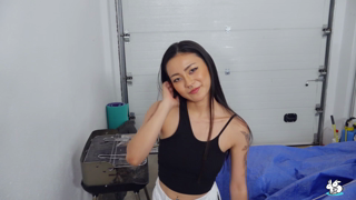 [TrueAmateurs] - 2019.11.18 Asian Babe Fucks Her Boyfriend In The Garage 1080p.mp4