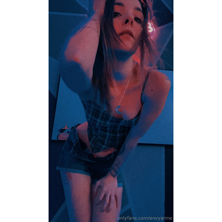 1242x2208_5dda3322ad562c6c875bb175afc5197b.jpg