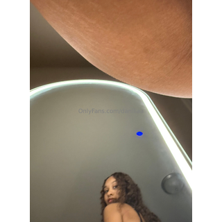daniliaa_Half_naked_or_naked😏_4138820159.jpeg