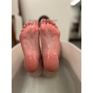 3024x4032_9a1324a9cfb3f898ee8b0e2dadc44ab7.jpeg
