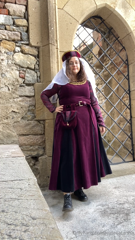 746429484_so-my-fat-ass-got-into-historical-costume-how-do-we-like-th_0.m4v