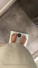 330213275_guys-ive-exploded-ive-never-weighed-this-heavy-bef_0.m4v