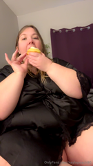 1886119314_join-me-for-breakfast-which-is-your-favorite_0.mp4