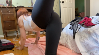 694150733_new-booby-ass-shaking-video-along-with-some-cute-workout-str_2.mp4