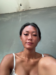 thai-dreamgirl_Stripchat_20260503_014640.mp4