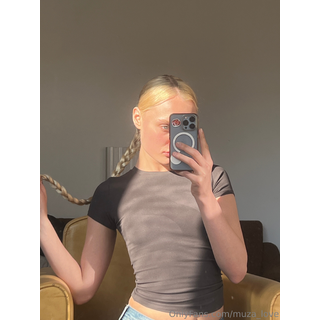 3024x4032_0ed418882d044eda5eda97f42532123a.jpg